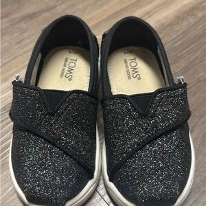 TOMS Sparkling Black Slip-Ons